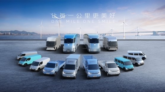新能源商用车正从政策驱动阶段迈入由技术进步与场景经济性推动的快速渗透期，资源正在向具备全链条能力与产业协同基础的企业加速集中。有数据显示，2025年上半年，国内新能源商用车累计销售39.1万辆，同比增长61.4%，渗透率达23.42%；6月单月渗透率高达28.43%。1-7月累计销售48.92万辆，同比增速68.58%，渗透率突破22.3%，全年有望突破30%。这一数据充分表明，新能源商用车已成为商用车市场重要增长极