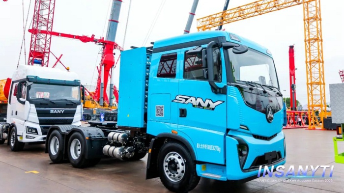 三一新能源牵引车4.jpg