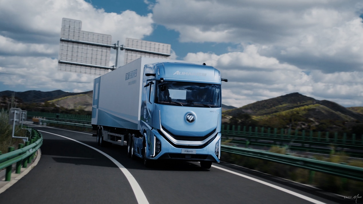 【第一商用车网 原创】在决胜“全年红”关键节点的“银十”旺季，福田新能源卡车无疑交出了一份全行业最亮眼的成绩单。