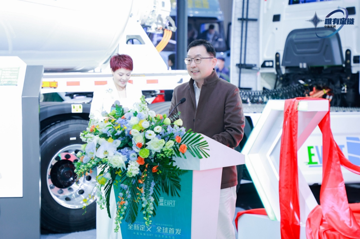 唯有星链 I 中集车辆携多款明星产品亮相2025中国国际商用车展（CCVS）11.png