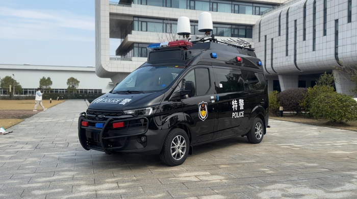 江铃福特全顺T8 8.png