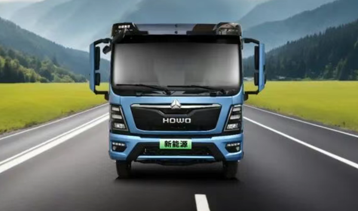 中国重汽HOWO新能源全能王-E 2.png