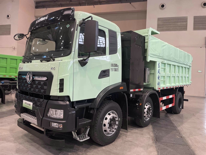 东风天锦KC纯电自卸车，搭载宁德时代电池+绿控电机2.jpg