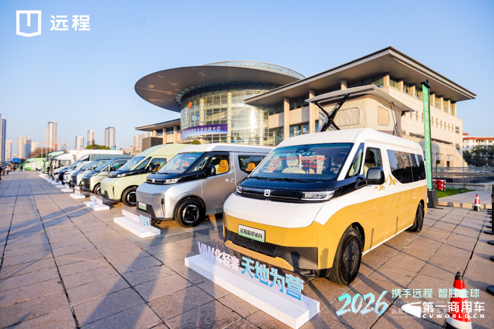 值此中国人民警察节来临之际，福田图雅诺向每一位坚守岗位、守护万家灯火的人民警察致以最崇高的敬意！