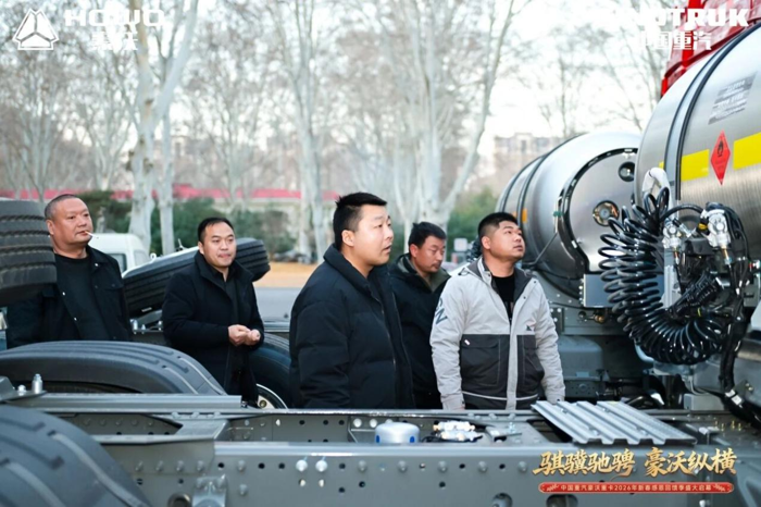 中国重汽豪沃重卡2026年新春感恩回馈季盛大启幕3.png