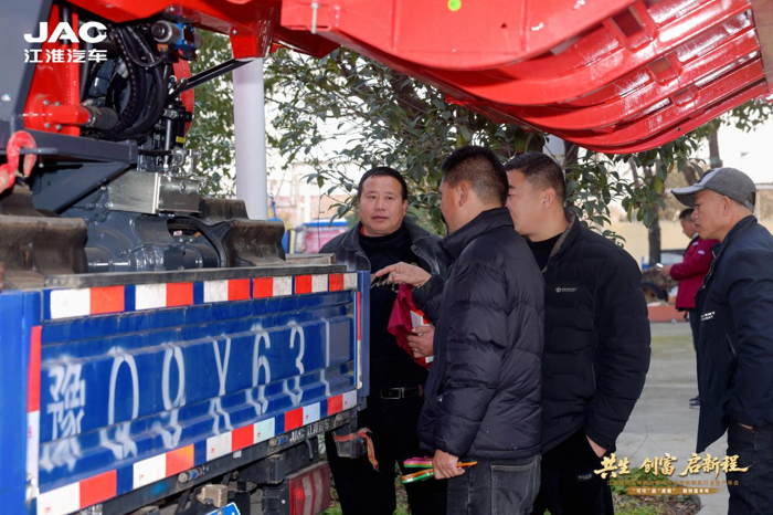 订车327台！江淮1卡携手天中麦客，共生创富启新程13.png