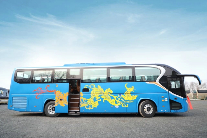 欧辉BJ6122批量交付北京龙水凤港 定制化客车4‘’.jpg