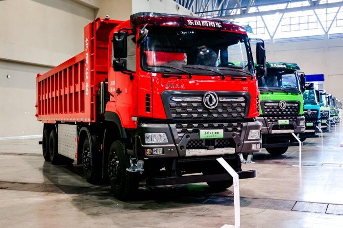 东风天龙KC纯电动自卸车.jpg