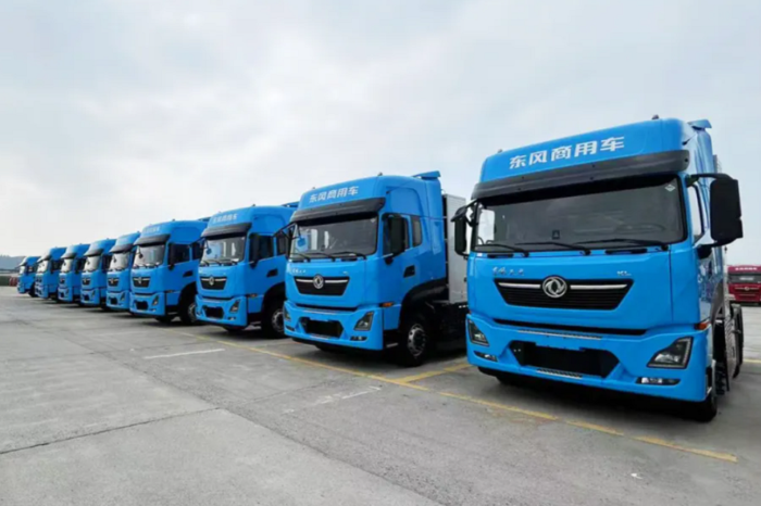 【第一商用车网 原创】2026年2月份，新能源重卡整体销量出现了自2023年2月份以来的首次同比下降，各细分市场命运大不相同。氢燃料电池重卡与混合动力重卡会不会是逆势增长的那一部分？答案是否定的。