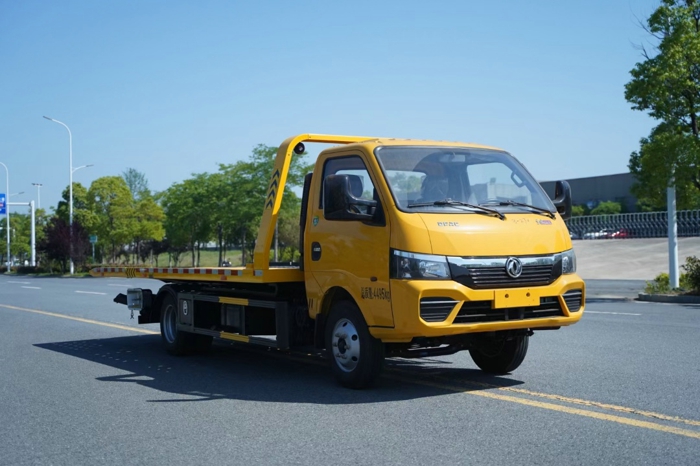 这台东风宽体途逸清障车有点香2.jpg 这台东风宽体途逸清障车有点香2.jpg