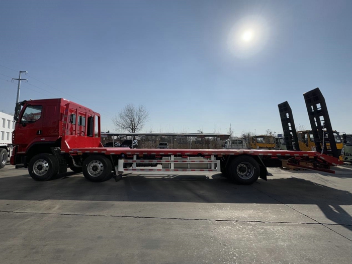 乘龙H5 6×2平板运输车3.jpg