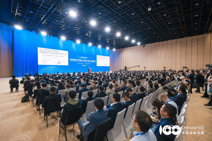 智能电动汽车发展高层论坛（2026）圆满召开16.png