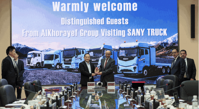 三一重卡携手沙特Alkhorayef集团1.png