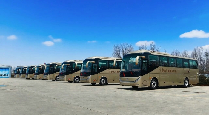 中通 H 系引领高端旅运新范式3.jpg