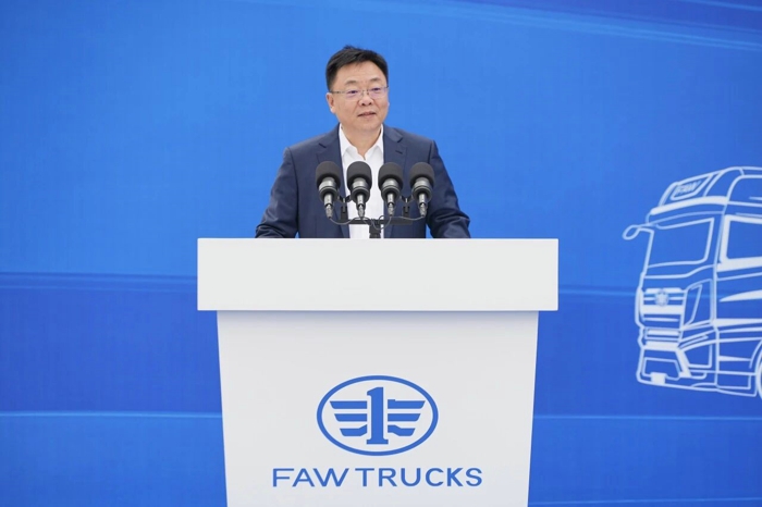@中国路桥，北非见！解放卡车出发！5.jpg