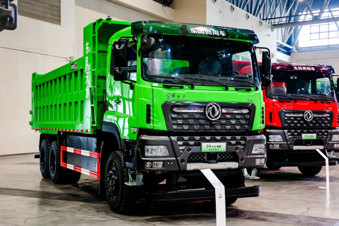 东风天龙KC纯电自卸车.jpg
