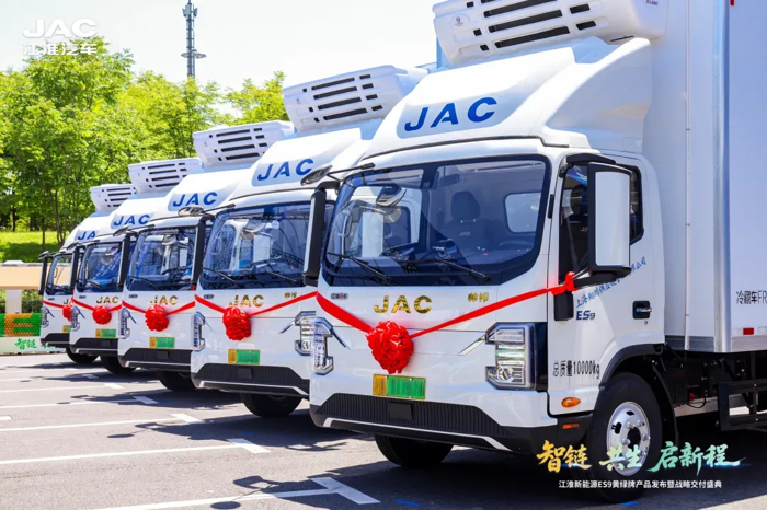 江淮商用车4.png