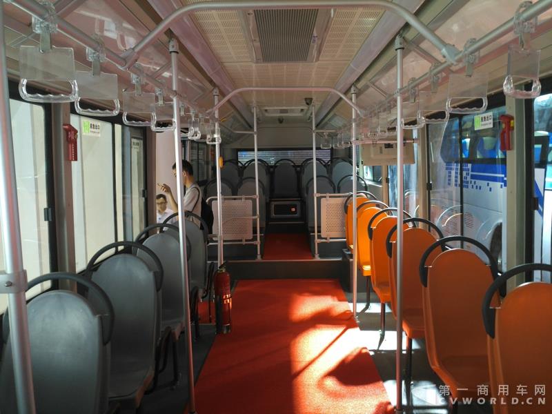 北方客车发布12米客车新品第【9】张 北方BFC6109GBEV纯电动公交车