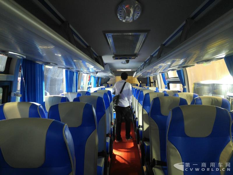 北方客车发布12米客车新品第【2】张 北方BFC6120T1D5J高端座位客车