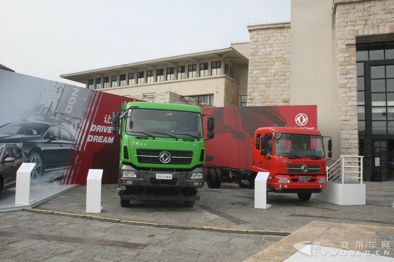 现场展车