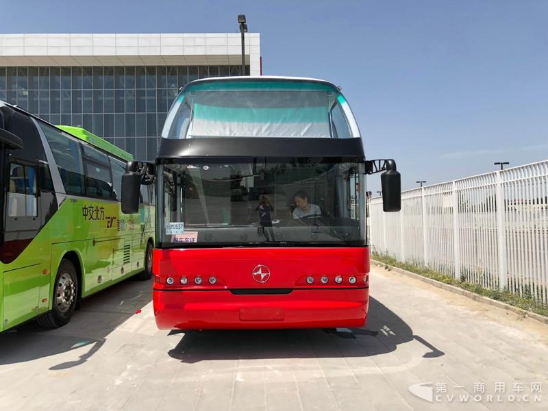 北方客车高端公路客车