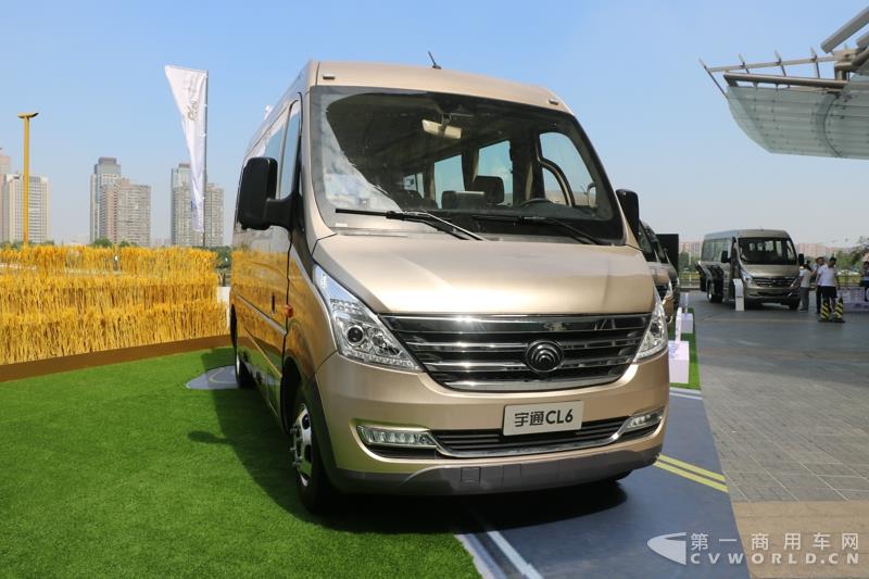 宇通CL6