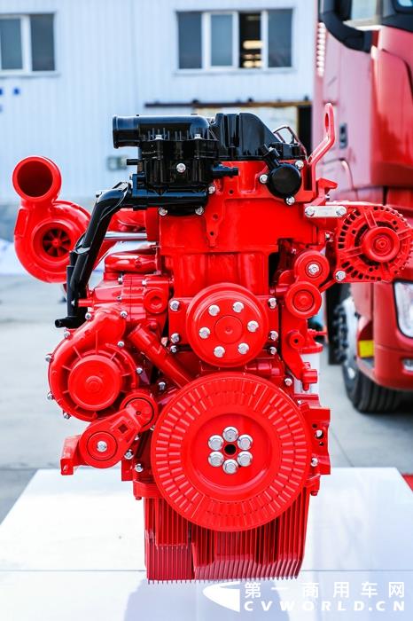 康明斯X12发动机
