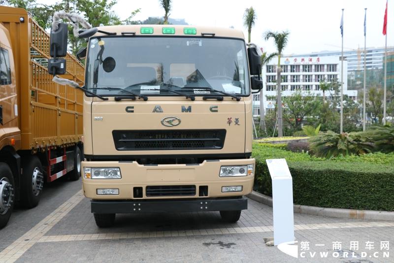 华菱重卡自卸车