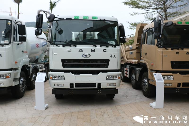 华菱重卡搅拌车