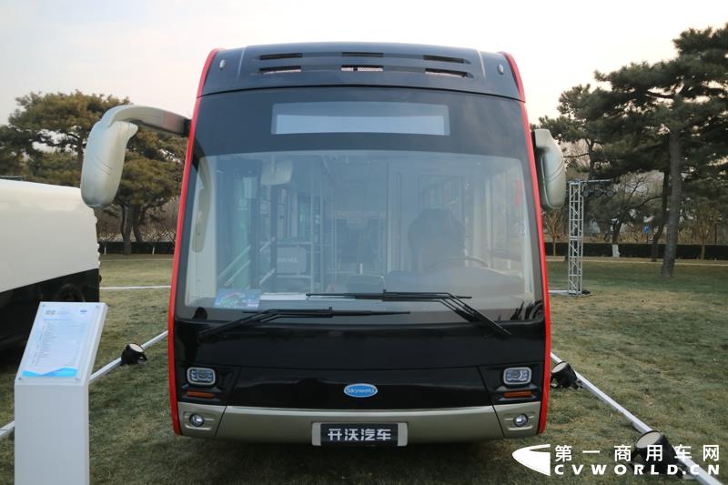 开沃12米纯电动公交车