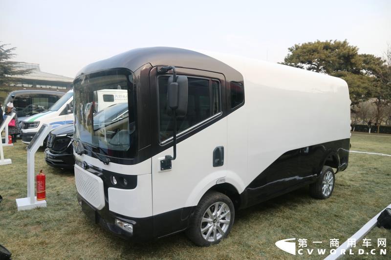 乘志汽车纯电动物流车