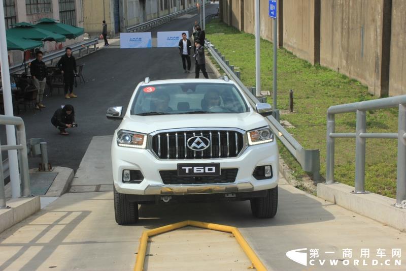 上汽大通新款π柴油机匹配大通T60