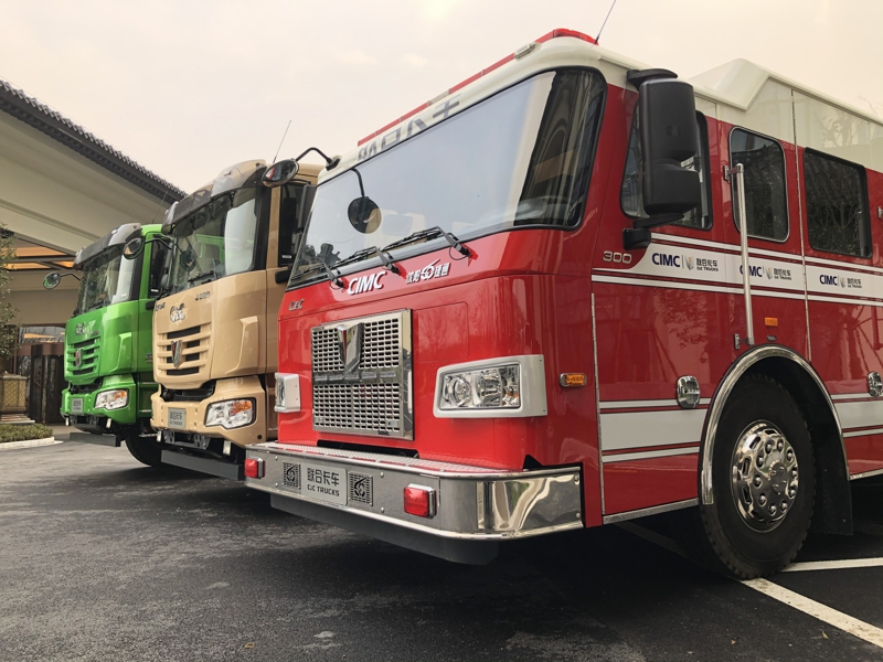 联合卡车PM60泡沫消防车