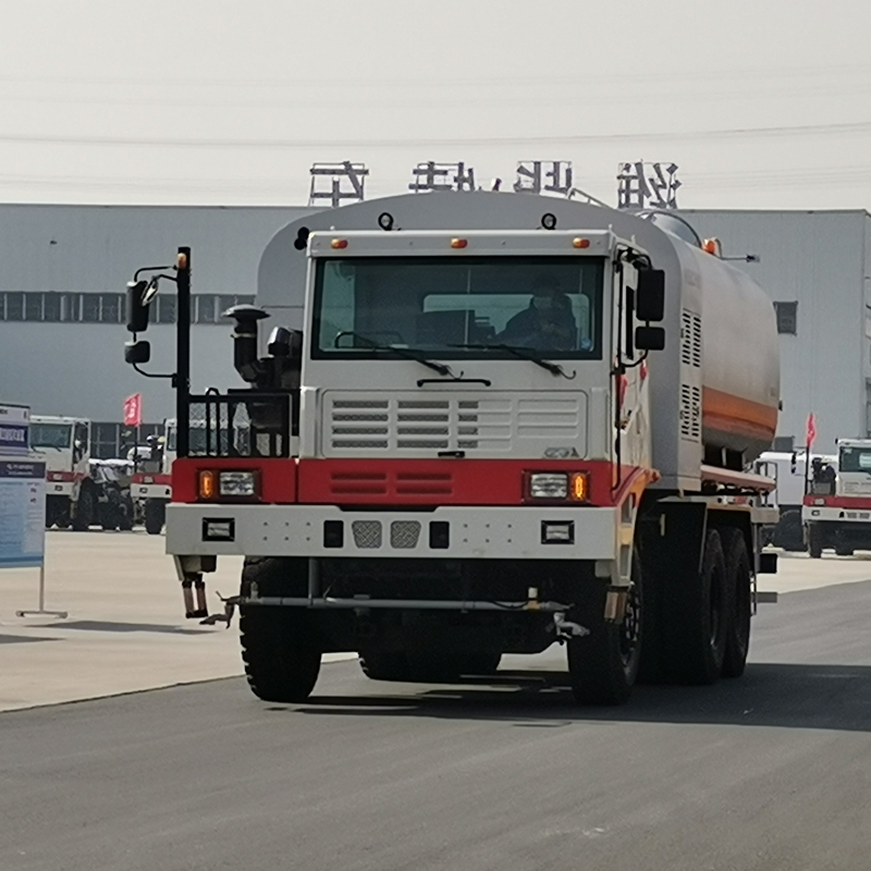 现场展车