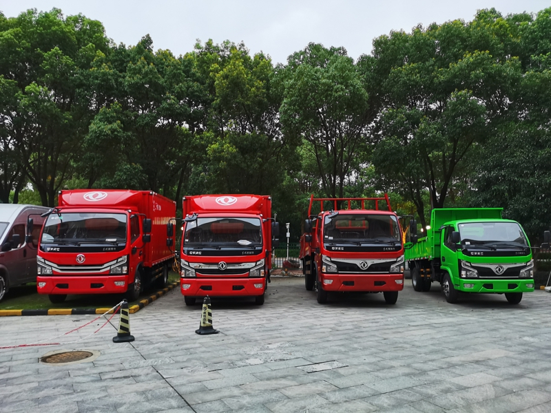 现场展车