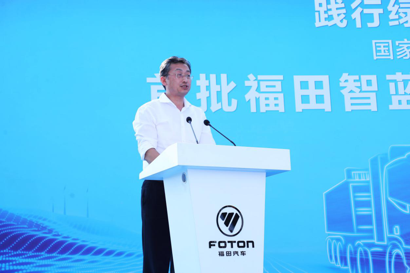 巩月琼表示，采用车电分离的模式，用户只需一次性支付或租赁不含电池的车体，并将换电作为类似加油的成本，而大幅减少初期投入和使用成本。根据统计，按照50辆重卡规模计算，三年下来，采用换电重卡模式可以比传统能源重卡节省成本1160万元。因此，在特定运输场景下，换电重卡或将成为用户的选择之一。