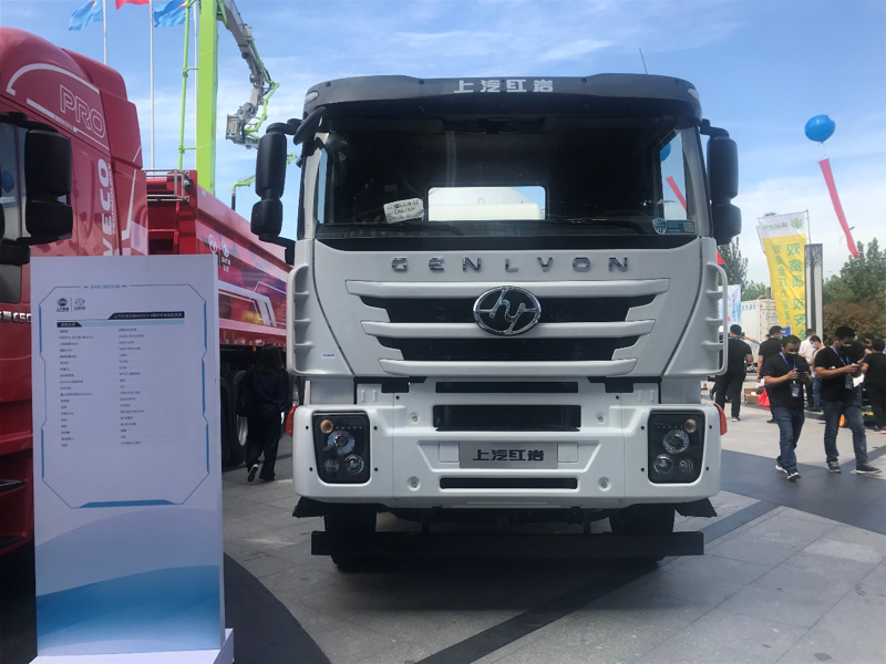 红岩杰狮M500